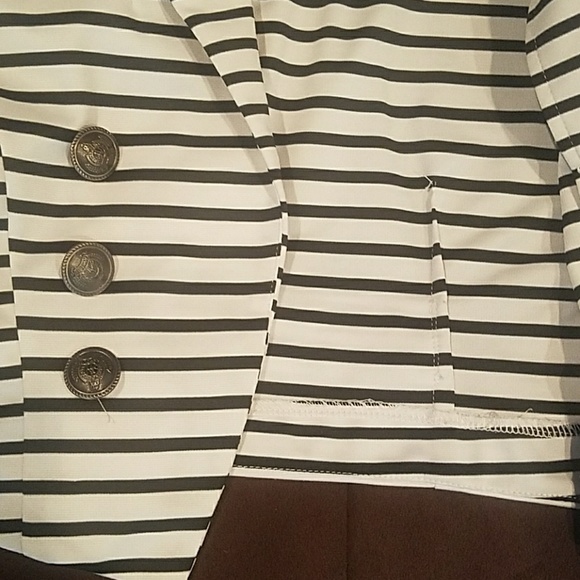 Jacket - Picture 2 of 5